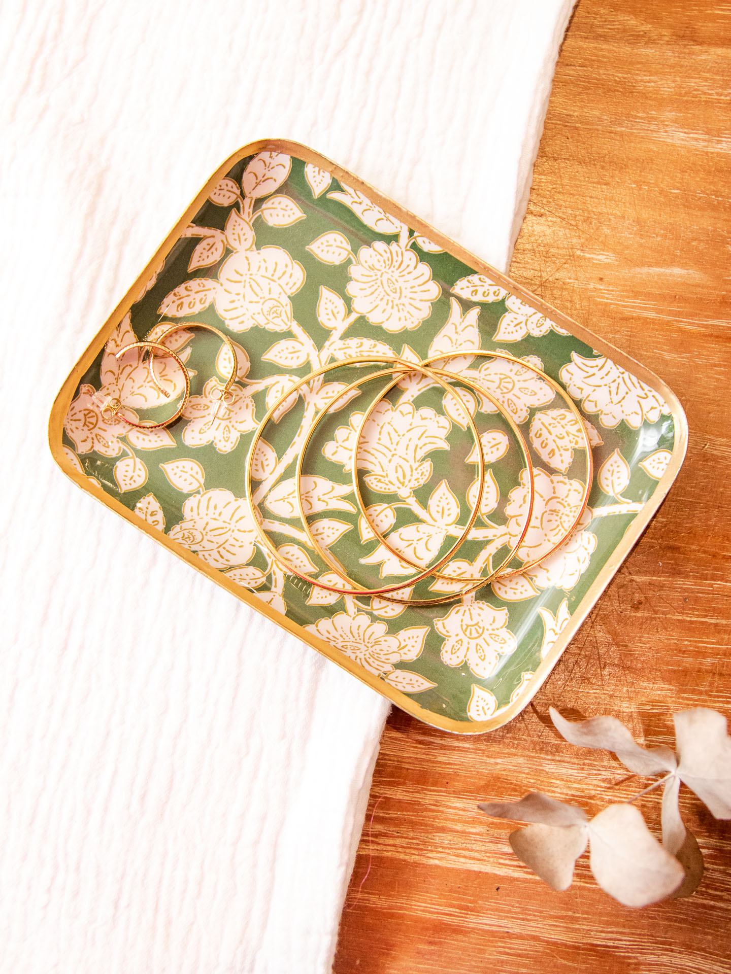 Image illustrative de l'article "petit plateau JAYA VERT"