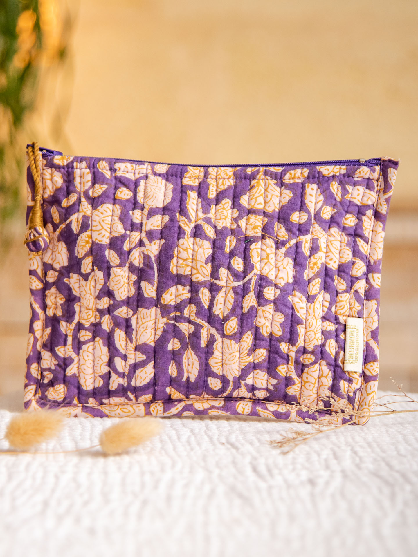 Image illustrative de l'article "Petite pochette - Jaya Violine"