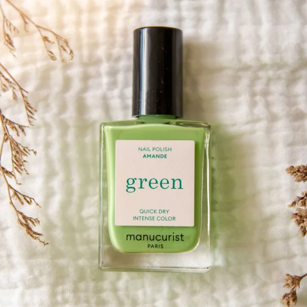 Image illustrative de l'article "Vernis Green – Amande"