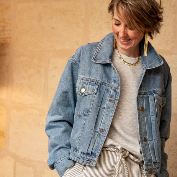 Image illustrative de l'article "Veste en jean LISON"