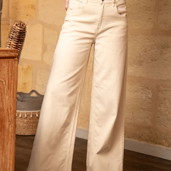 Image illustrative de l'article "Pantalon écru BAYONNE"