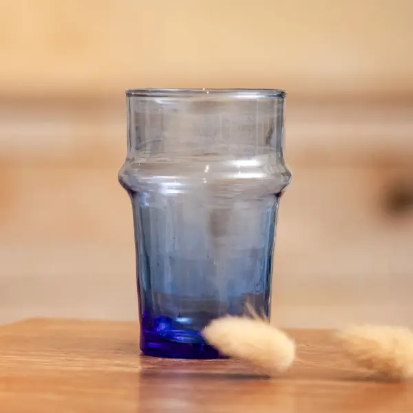Image illustrative de l'article "Verre Beldi bleu 9cm"