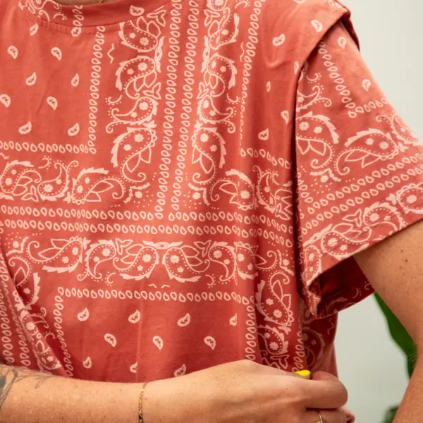 Image illustrative de l'article "T-shirt bandana terracota HARMONIE"