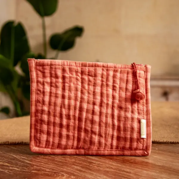 Image illustrative de l'article "Petite pochette VICHY terracotta"