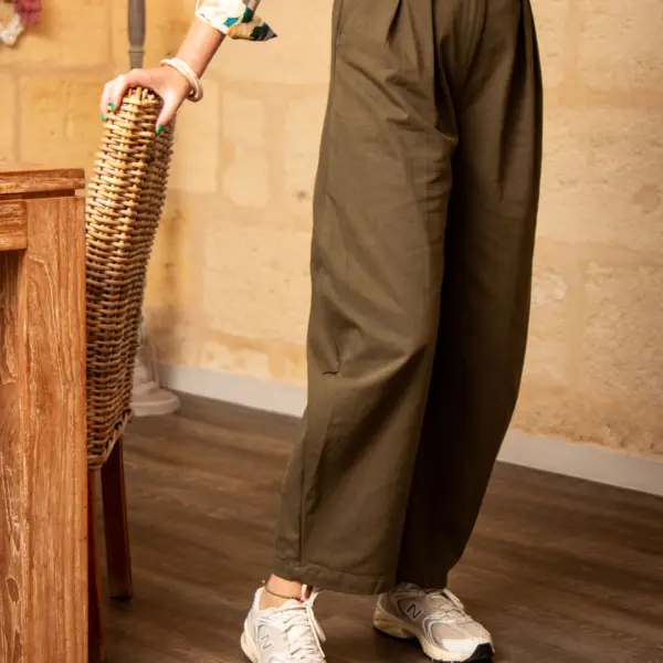 Image illustrative de l'article "Pantalon kaki BUENO AIRES"