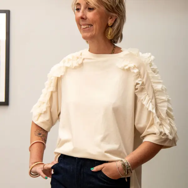 Image illustrative de l'article "T-shirt écru MAHAUT"