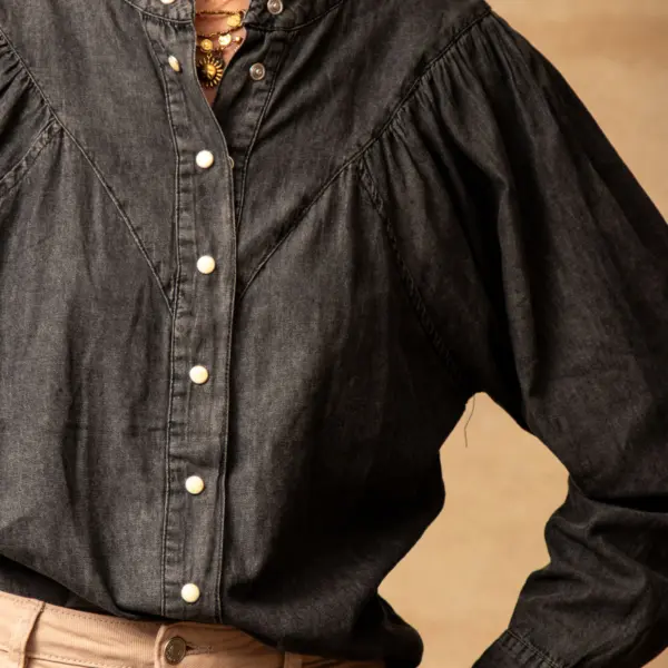 Image illustrative de l'article "Chemise jean gris fonçé EMA"