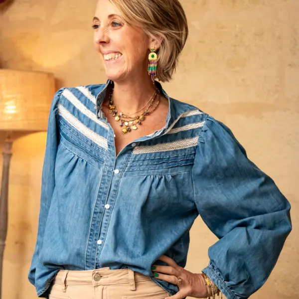 Image illustrative de l'article "Chemise jean dentelle AURELIE"